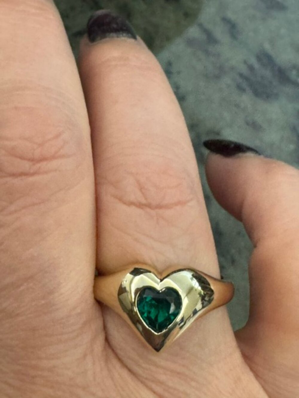 18k Gold Filled Women's Ring w/Green Emerald Look AAA CZ Heart Stone Size 9-NWT